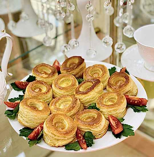 Волованы без начинки из слоеного теста, 10 шт / 0,2 кг