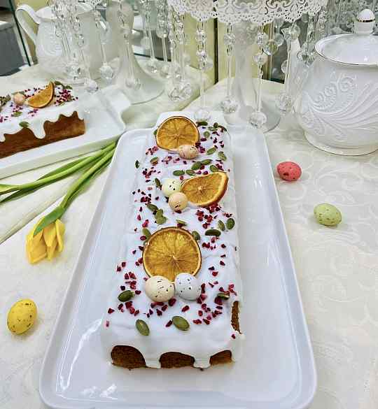 Кекс лимонный прямоугольной формы, оформление "Пасхальное", 0,85 кг.