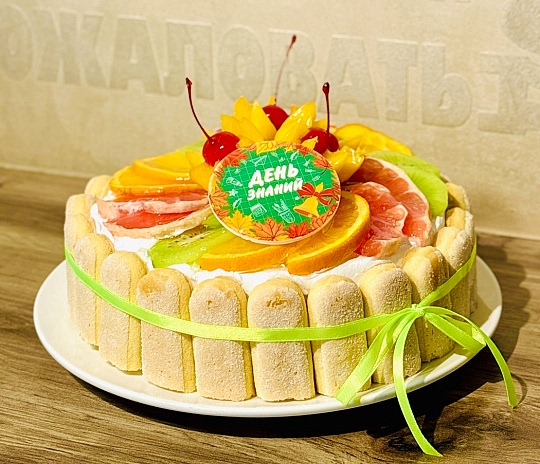 Торт № 671 Тропиканка, декор к 1 Сентября.